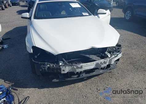 2014 BMW 650 xDrive из США, поврежденный, VIN WBA6B4C5XED371411